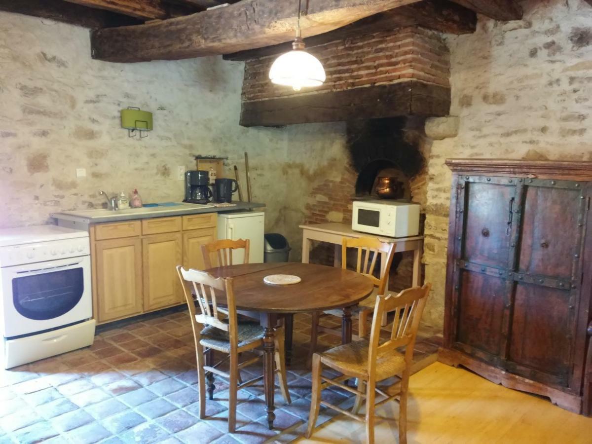 Studio Dans Un Cadre Champetre Moiry Exterior foto